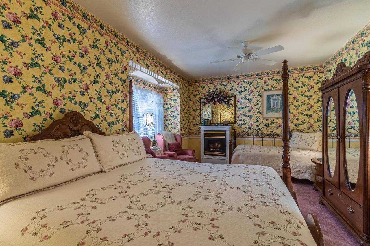Apples Bed & Breakfast Big Bear Lake
