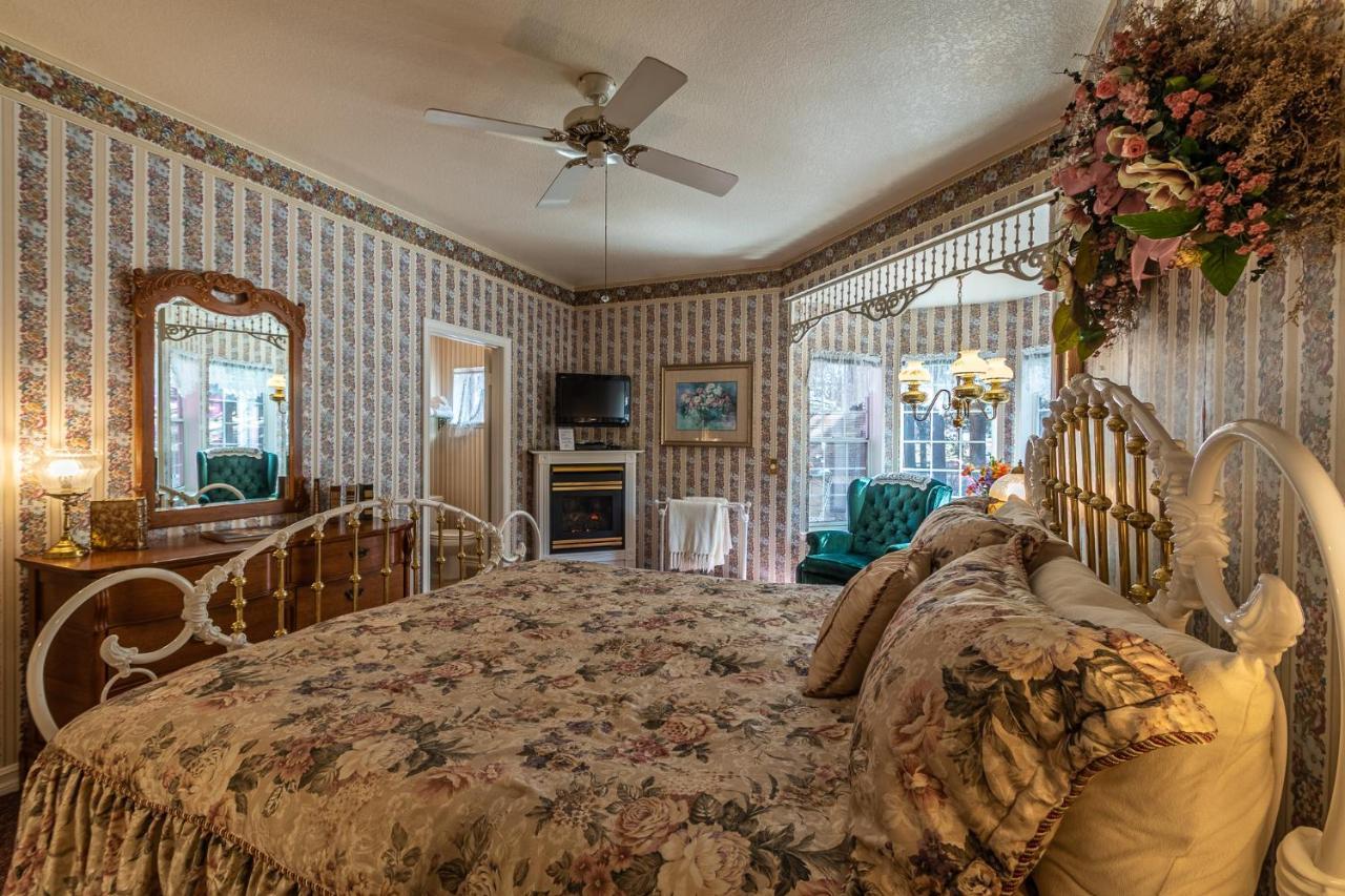 Apples Bed & Breakfast *